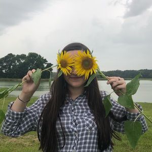 Meet your Posher, Hailey